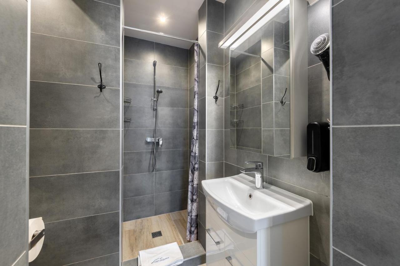 Apartamenty Krupowki-Watra-Centrum Zakopanego Esterno foto